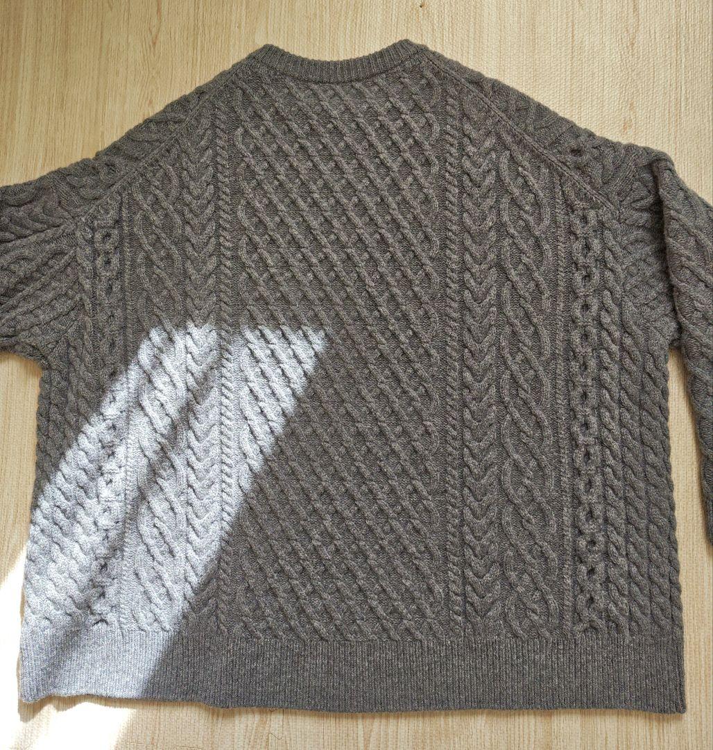 美品　スピックアンドスパン　Higuchi*Sアラン柄ルーズニット　グレー