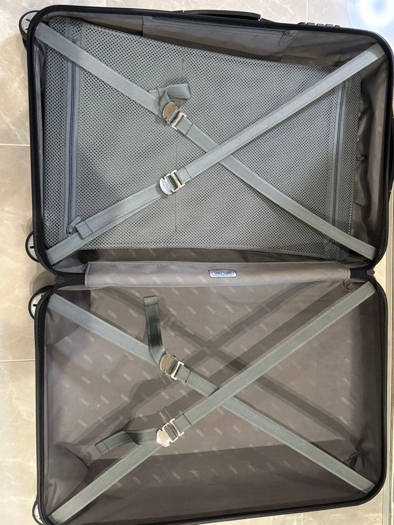 【美品】RIMOWA リモワ TSAロック搭載 サルサ 4輪 マットブラック