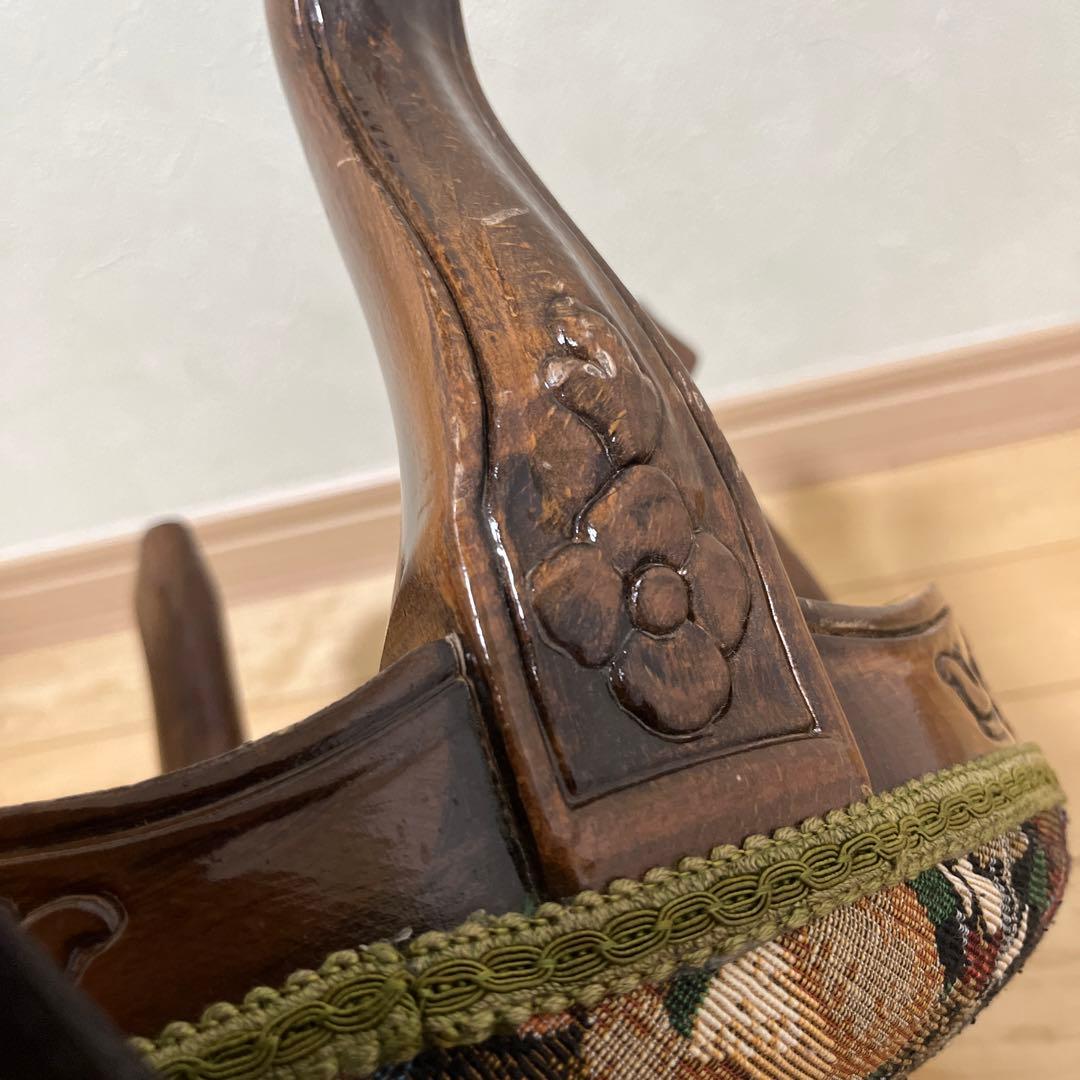 イタリア製？　ゴブラン織　ミニスツール　熊　猫足　ミニチェアー