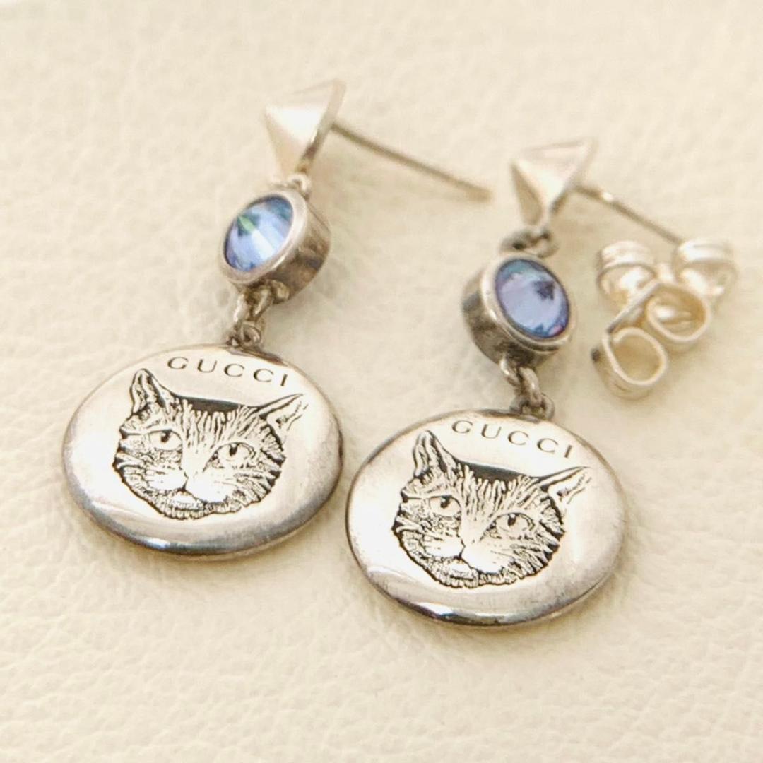 グッチ ブラインドフォー ラブ 猫 キャット ピアス 星 ラウンド ドロップ