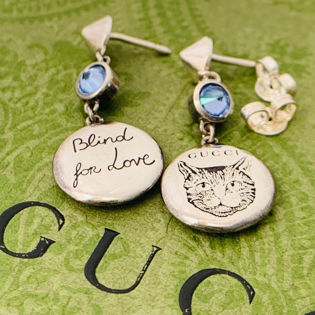 グッチ ブラインドフォー ラブ 猫 キャット ピアス 星 ラウンド ドロップ