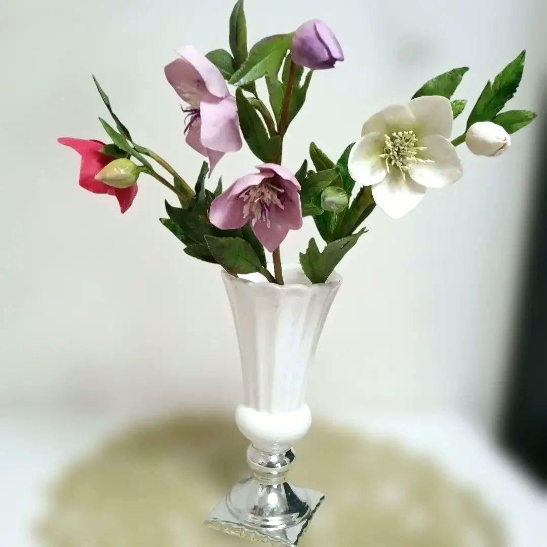 専用 クリスマスローズのアレンジ クレイフラワー 樹脂粘土