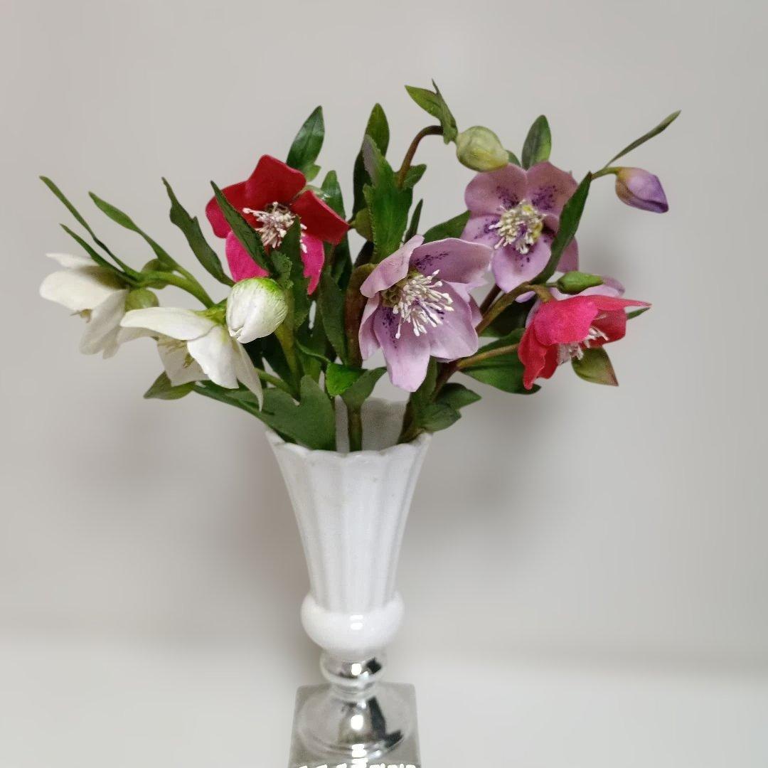 専用 クリスマスローズのアレンジ クレイフラワー 樹脂粘土