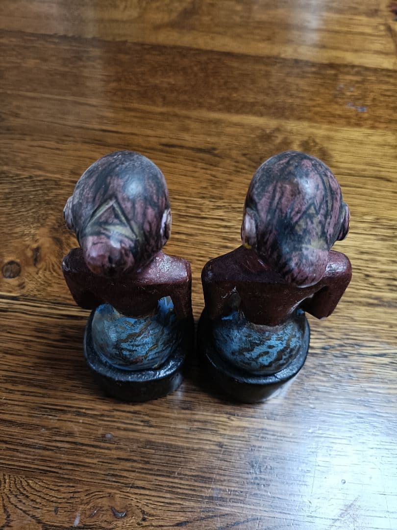 バリ島購入木製人形２体１２センチ