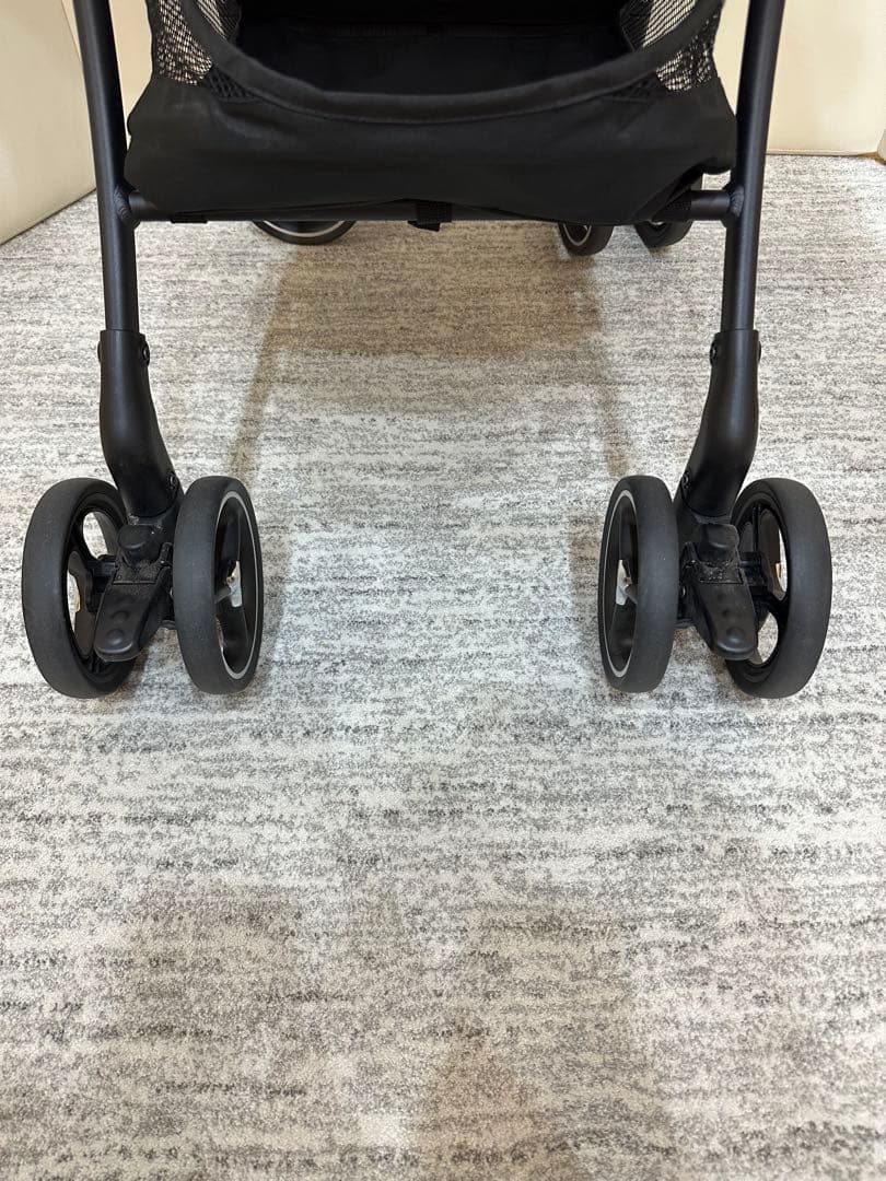 期間限定値下げ！Aprica マジカルエアーフリー2023年式ベージュ