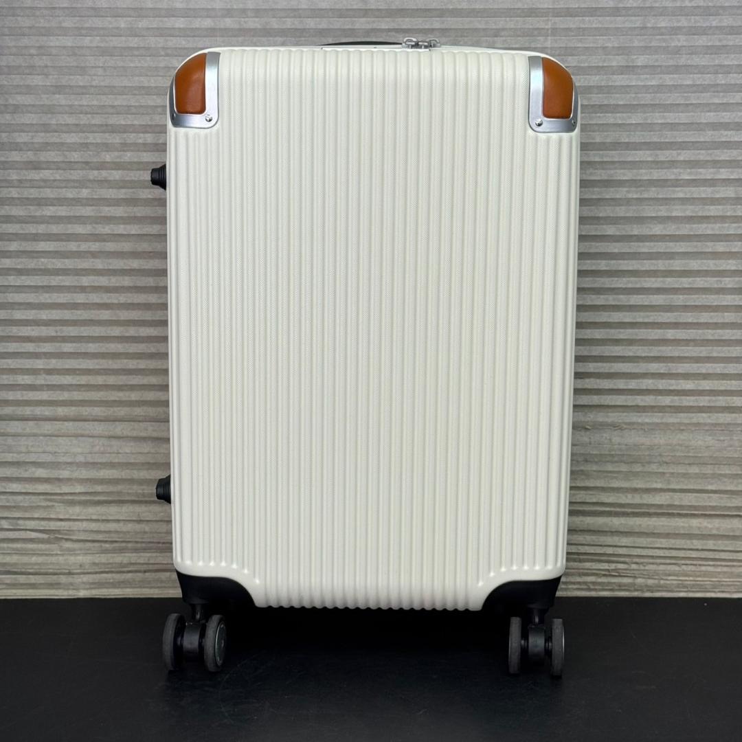 ☆スイスミリタリー　スーツケース　38.5L　SM-C920　機内持ち込みサイズ