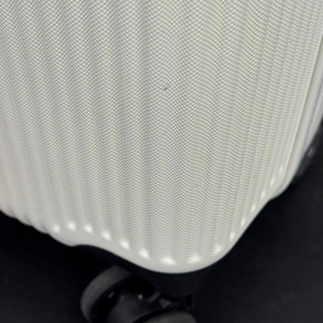 ☆スイスミリタリー　スーツケース　38.5L　SM-C920　機内持ち込みサイズ