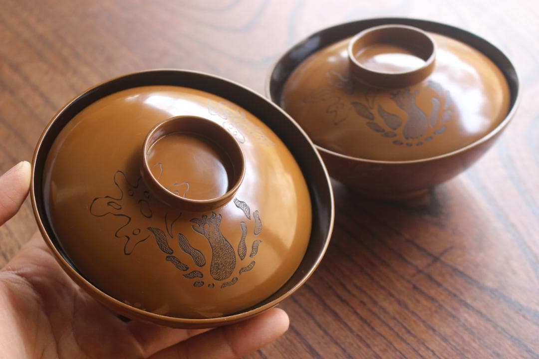 時代黄漆に風情ある沈金沈黒鳳凰文のお椀2点（検輪島塗京塗懐石椀蒔絵椀沈金椀