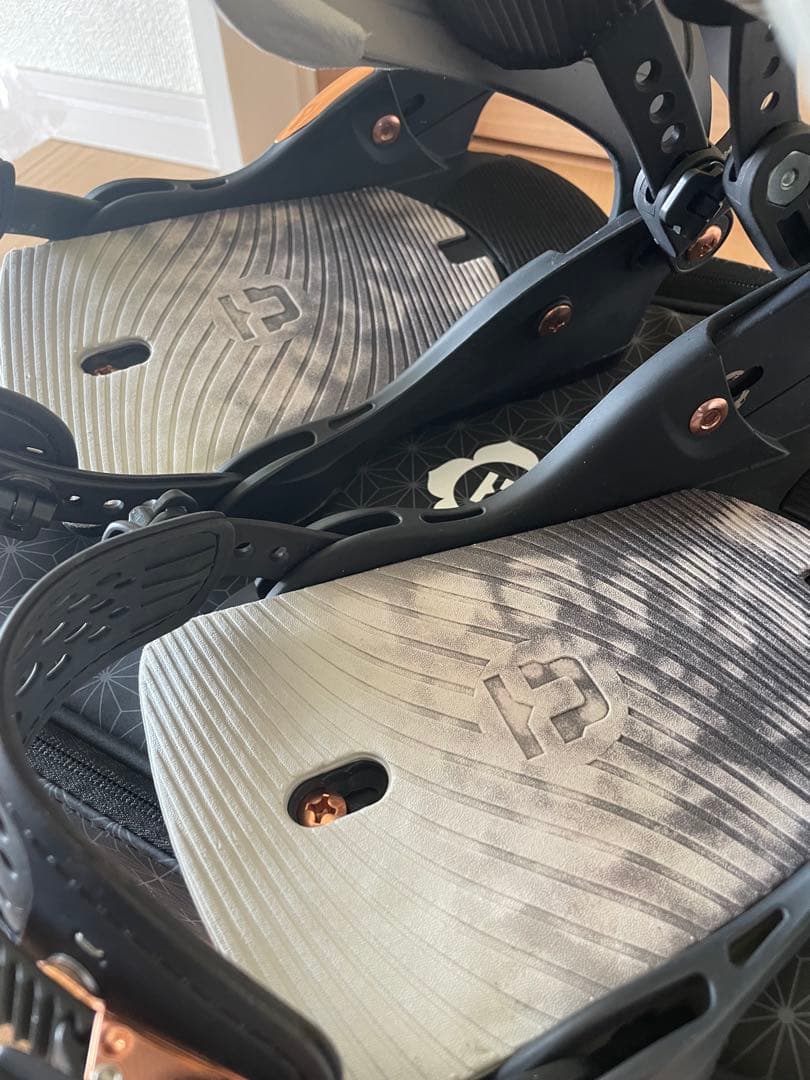 TRILOGY UNION スノーボード ビンディング /SAKURA