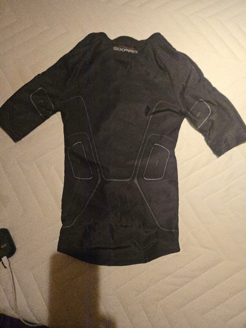 M*i様 SIXPAD EMS ホームジム パワースーツ 上下セット ウィメンズ