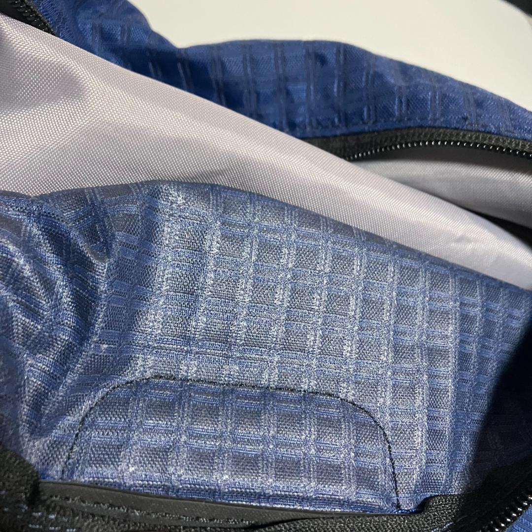 L.L bean ９０s メッセンジャーバッグ ショルダー 織柄　ネイビー