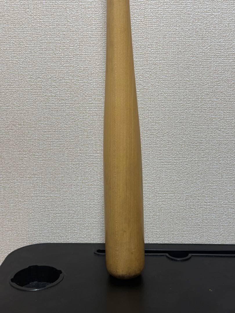 Victus V28 木製バット 標準サイズ　84センチ　880kg