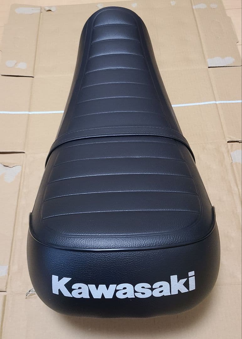Kawasaki 250TR　純正シート
