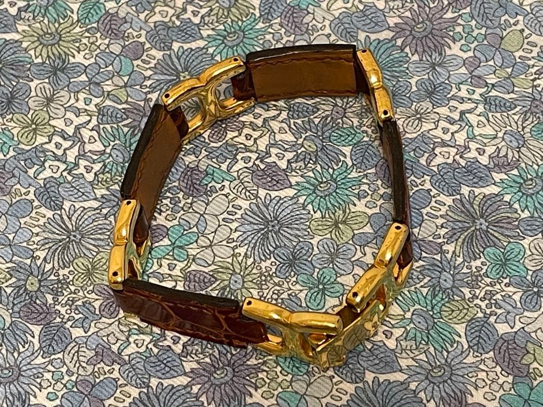 HERMÈS ブラウンレザーブレスレット（箱なし）