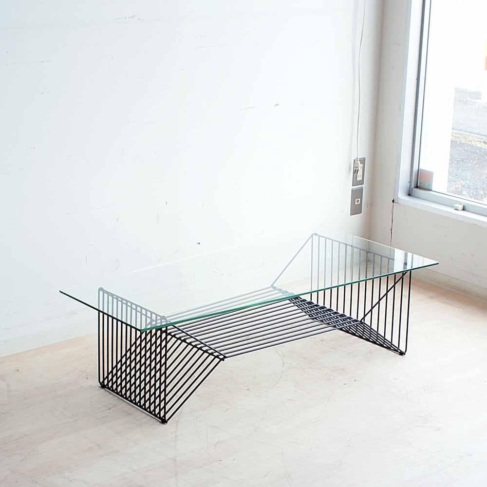 ポストモダンデザイン ガラス リビングテーブル アシンメトリー ZR24420