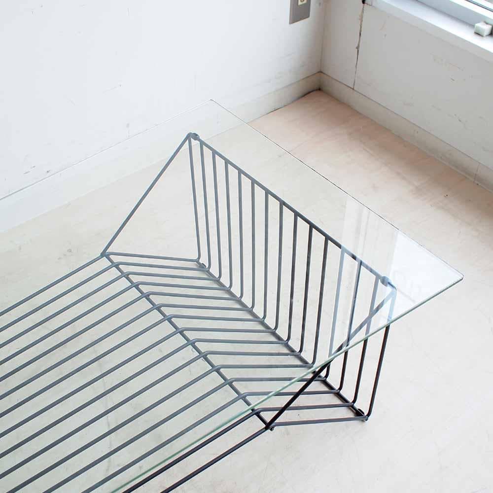 ポストモダンデザイン ガラス リビングテーブル アシンメトリー ZR24420