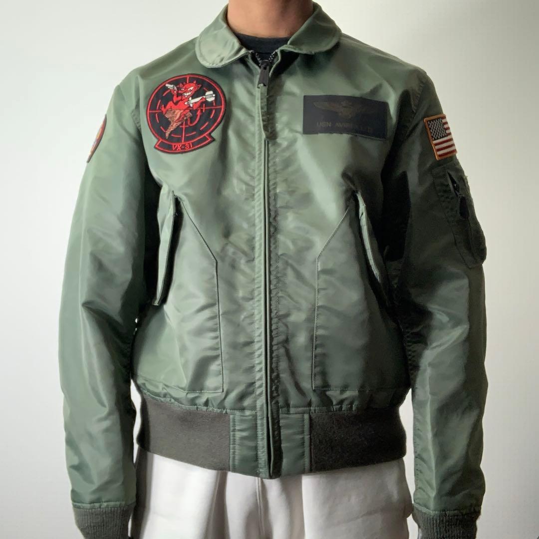 美品 AVIREX フライトジャケット L トップガン CWU36P ワッペン