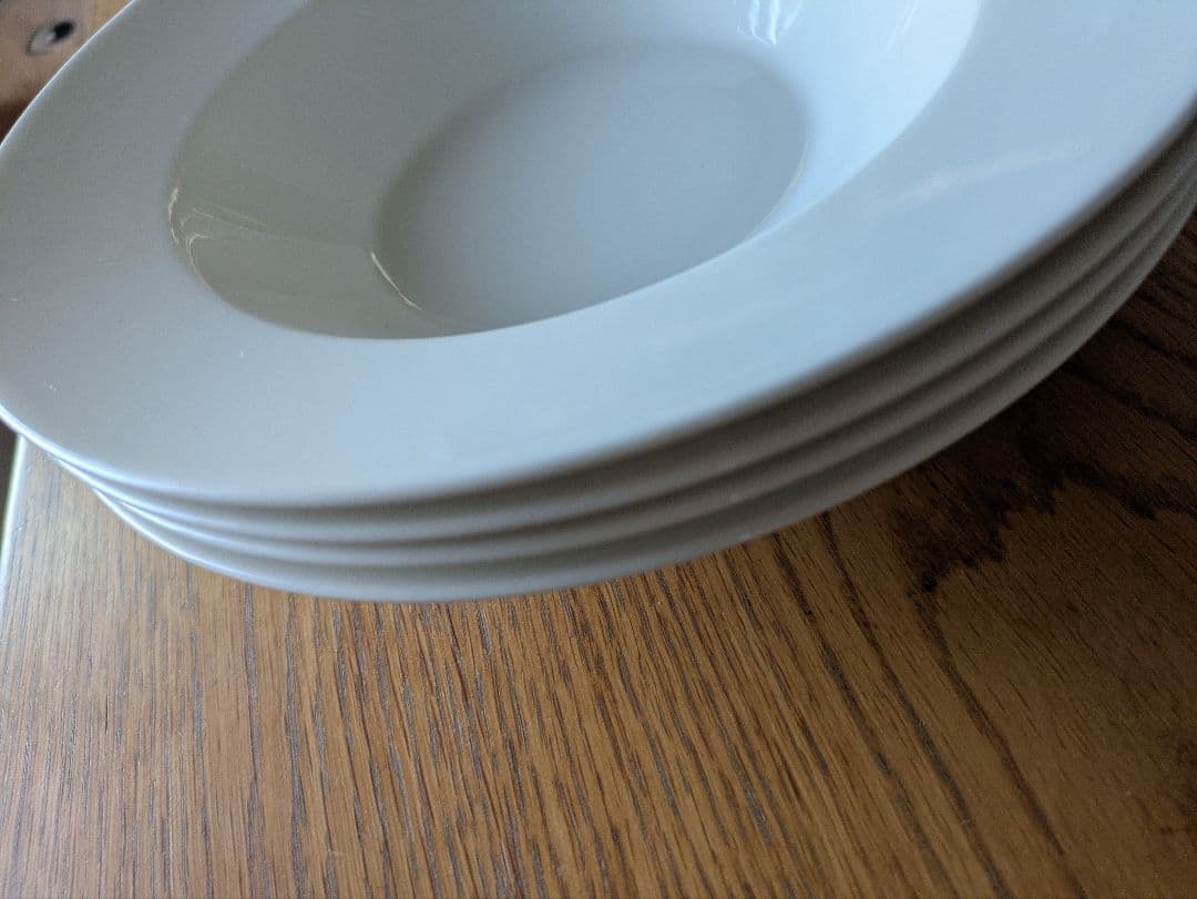 美品　ARABIAアラビア　koko ディーププレート　24センチ　4枚 リム皿