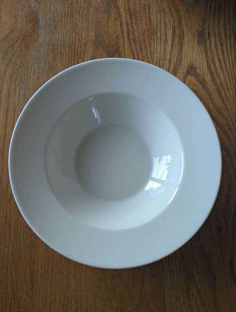 美品　ARABIAアラビア　koko ディーププレート　24センチ　4枚 リム皿