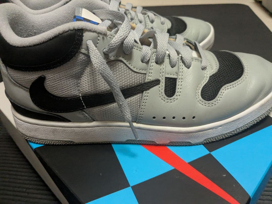 ナイキ　アタック×トラヴィススコット27.5cm