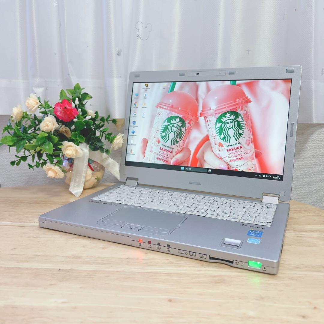 美品、軽量、高速SSD、Win11 、Wi-Fi内蔵、イラレ、オフィス2021