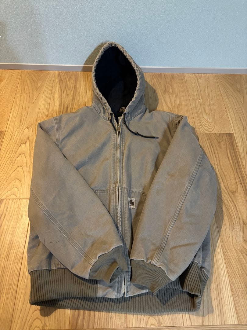 carhartt アクティブジャケット　M