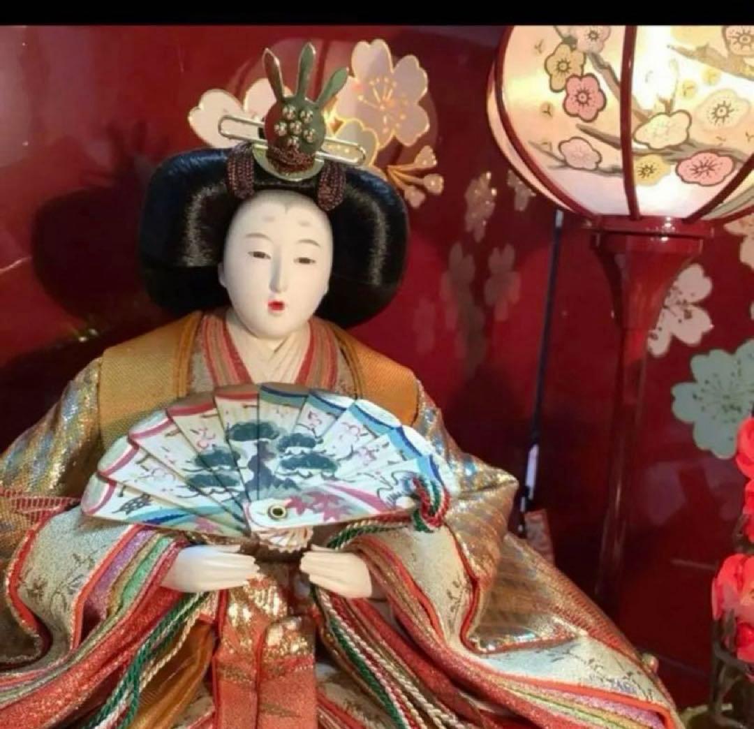 【豪華朱色金色】平成ひな飾り【女雛・男雛・親王飾台・道具】【飾り台・屏風】お