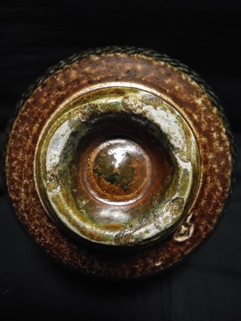 茶碗　人間国宝「島岡達三」作　共箱付塩釉象嵌縄文碗　達三、最上位作品になります。