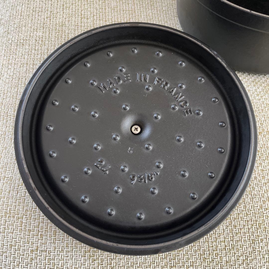 staubピコ ココット ラウンド 24cmストウブ ブラック