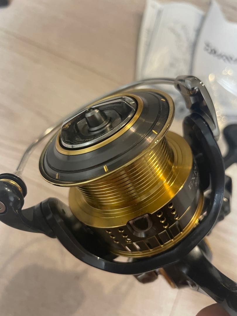リール DAIWA EXIST 3012H