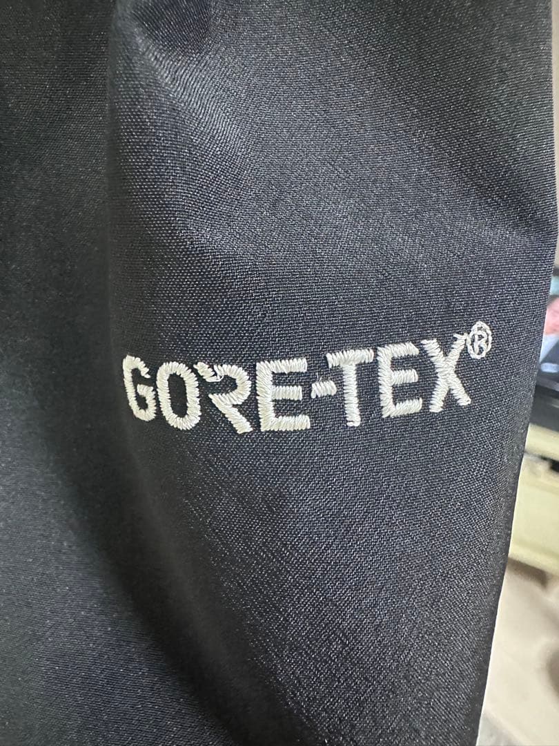 ノースフェイス NP61800 マウンテンジャケット　Lサイズ　K