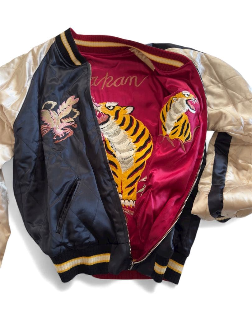 ❗️本日限定値下げ❗️虎と鷹刺繍 赤金 スカジャン 100%シルク リバーシブル