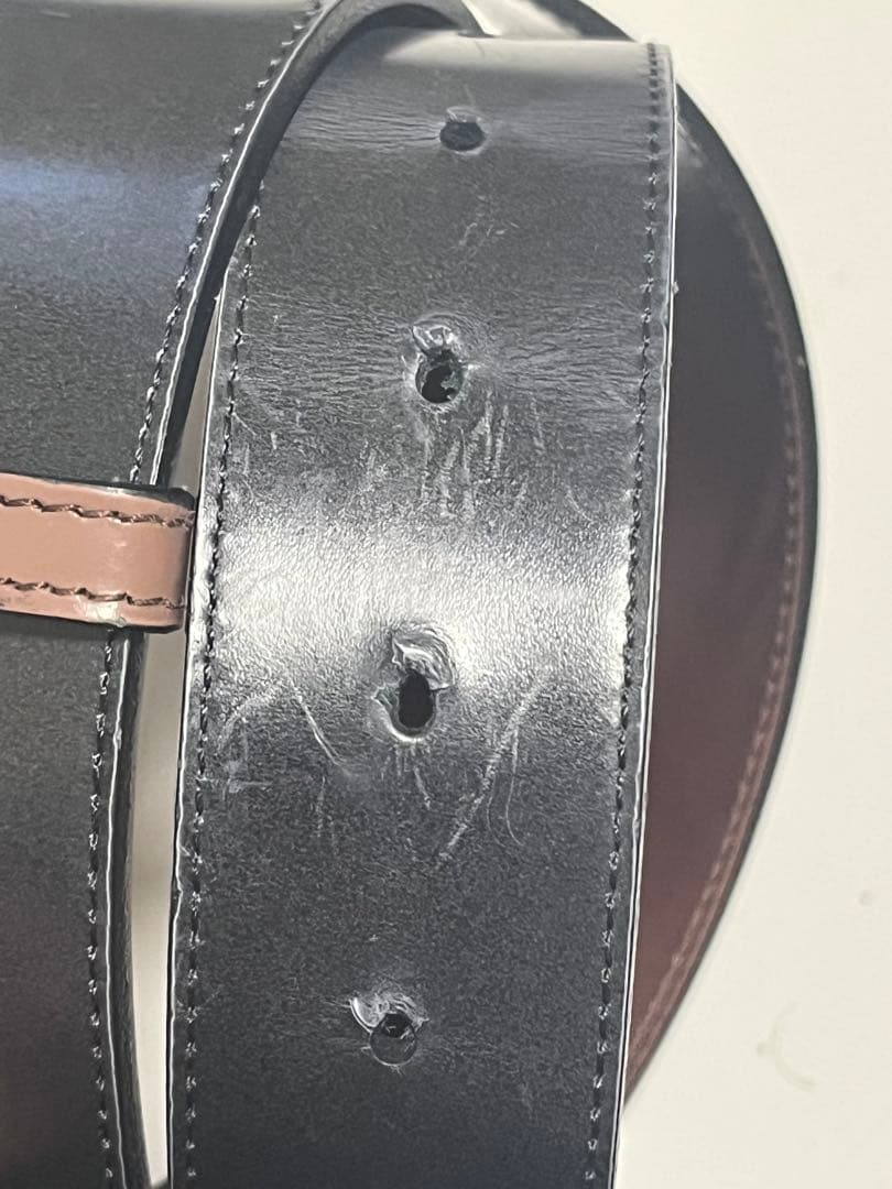 フェラガモ　ブラックレザー ベルト シルバーバックル