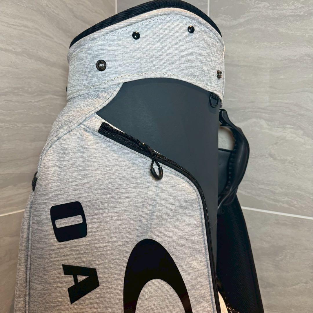 【極美品】オークリー　キャディバッグ