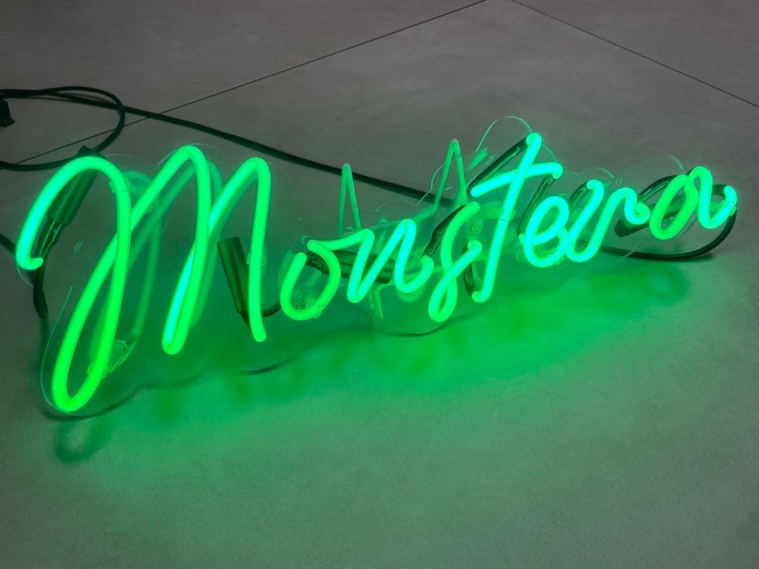 緑色ネオンライト Monstera 約50cm