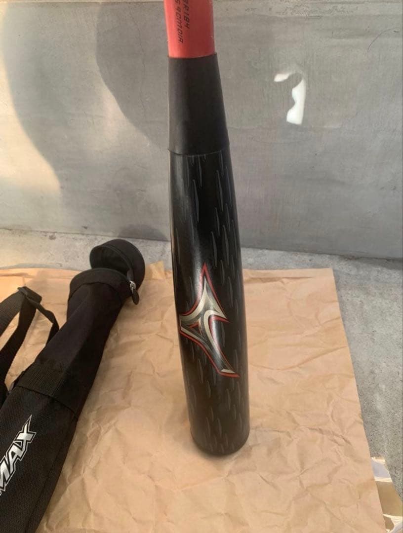 ビヨンドマックス　レガシーメタル　ミドルバランス　84cm 760g 軟式バット