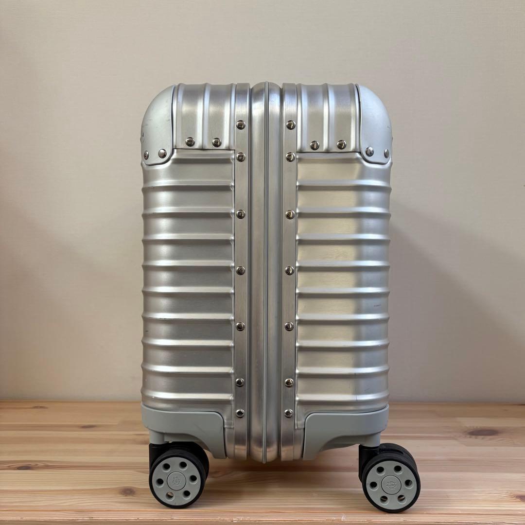 生涯保証・美品　RIMOWA ORIGINAL コンパクト　4輪　キャリーケース
