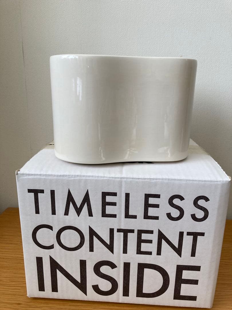 【新品未使用】Artek Riihitie リーヒティエ　ホワイト　Bタイプ