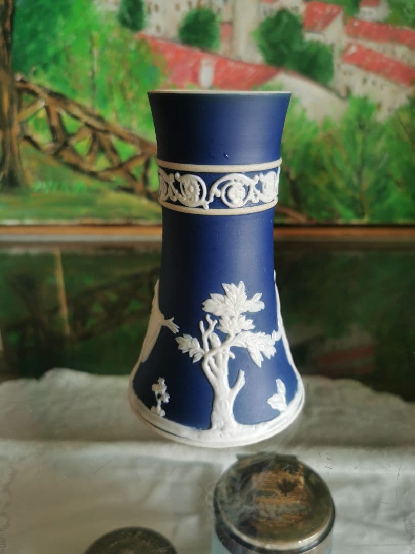 アンティーク英国 アダムスジャスパー カメオ技法 ラッパと収穫の女性像のベース