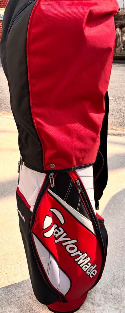 TaylorMade キャディバッグ　パターおまけ付き