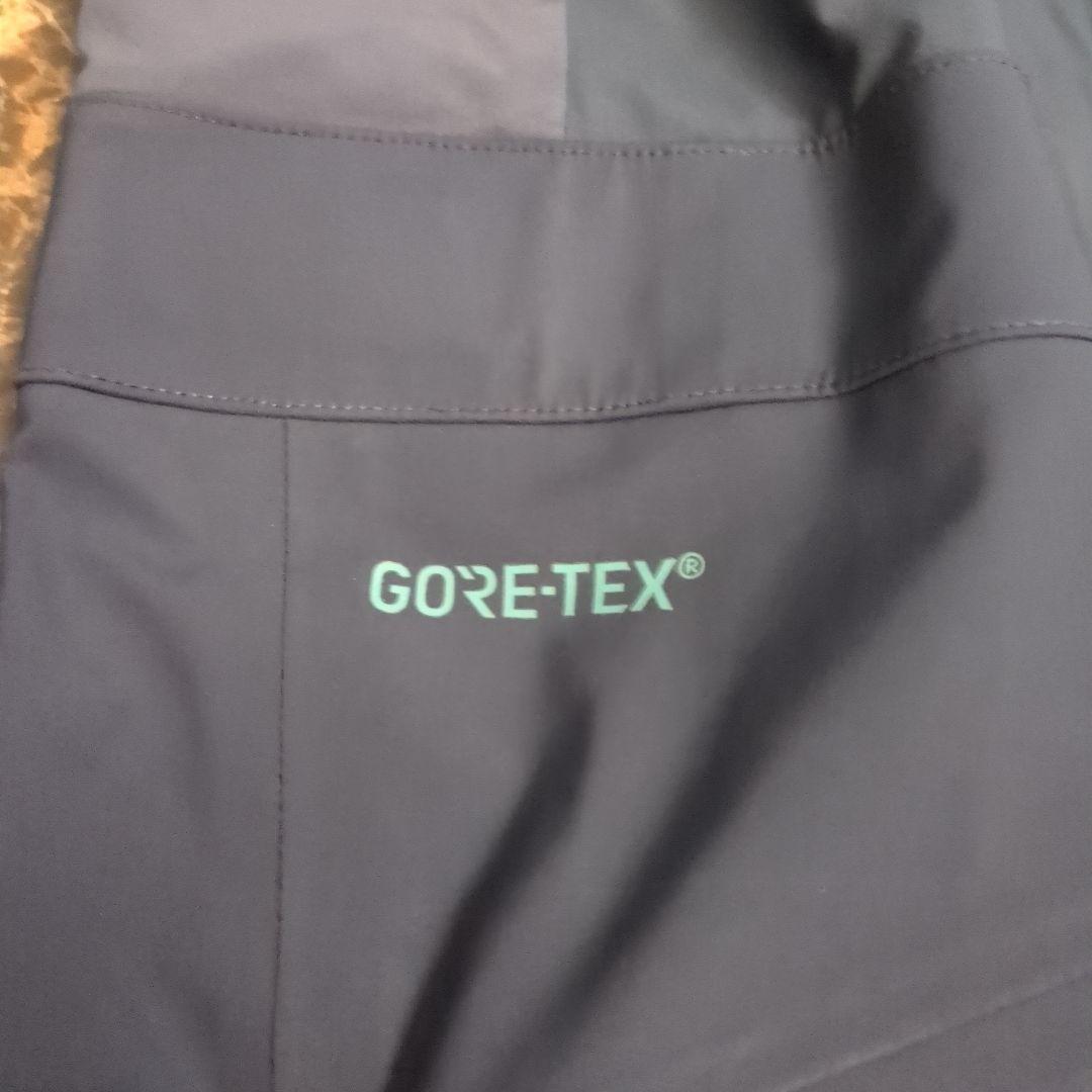 BURTON ak バートン ビブパンツ ゴアテックス Mサイズ 中古