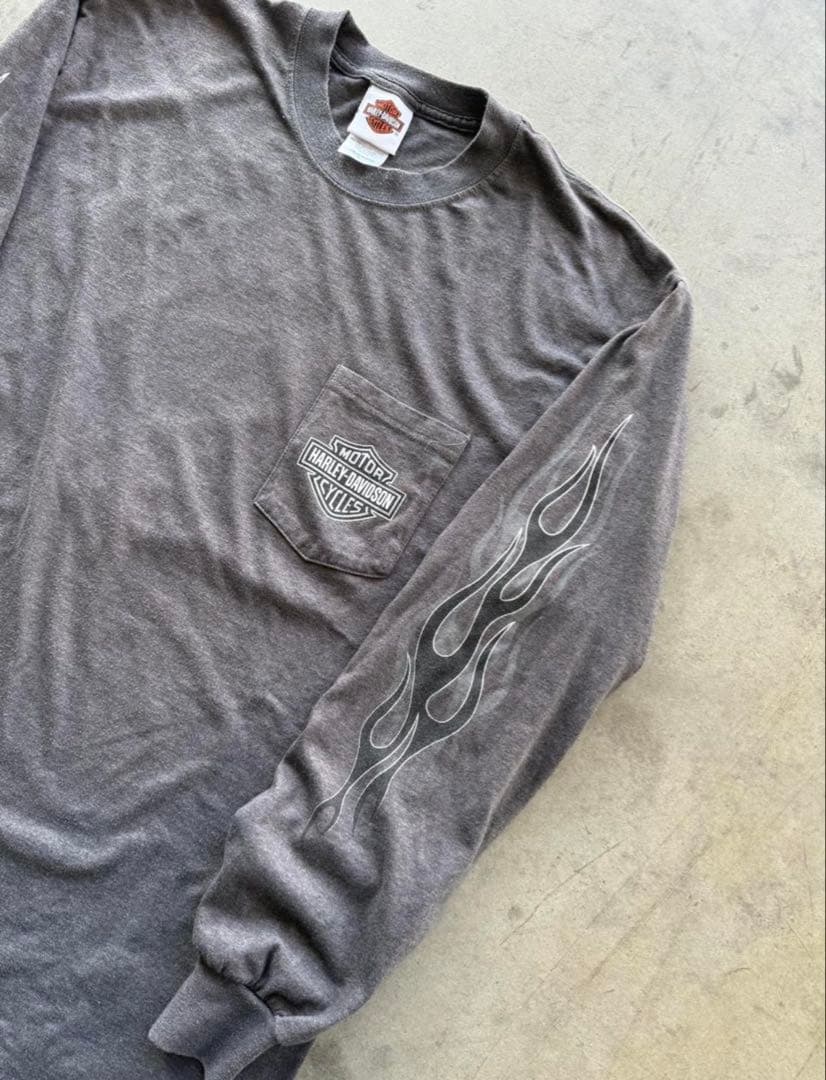 Harley-Davidson ロンT ポケット付き フレイムプリント 山田レン