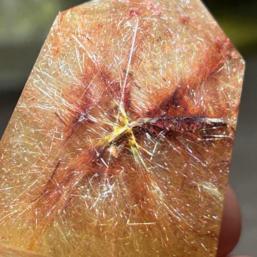 ⭐️別格高級品！プラチナ　レッド　シルバー　ルチル　原石　六角柱　福財龍王秘宝⑥