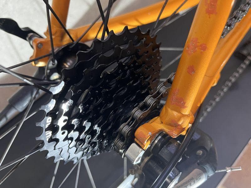 GIANT ESCAPE R3 クロスバイク sizeM　オレンジカラー