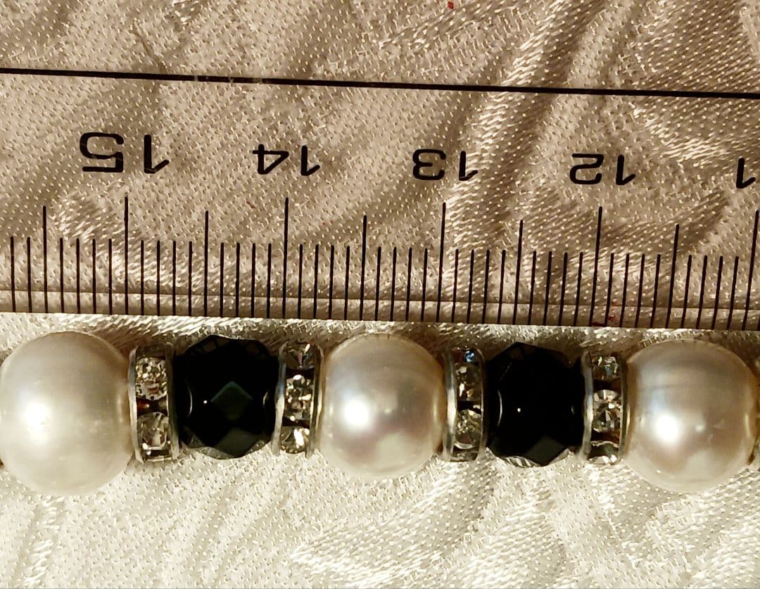 淡水真珠とオニキスのロングネックレス