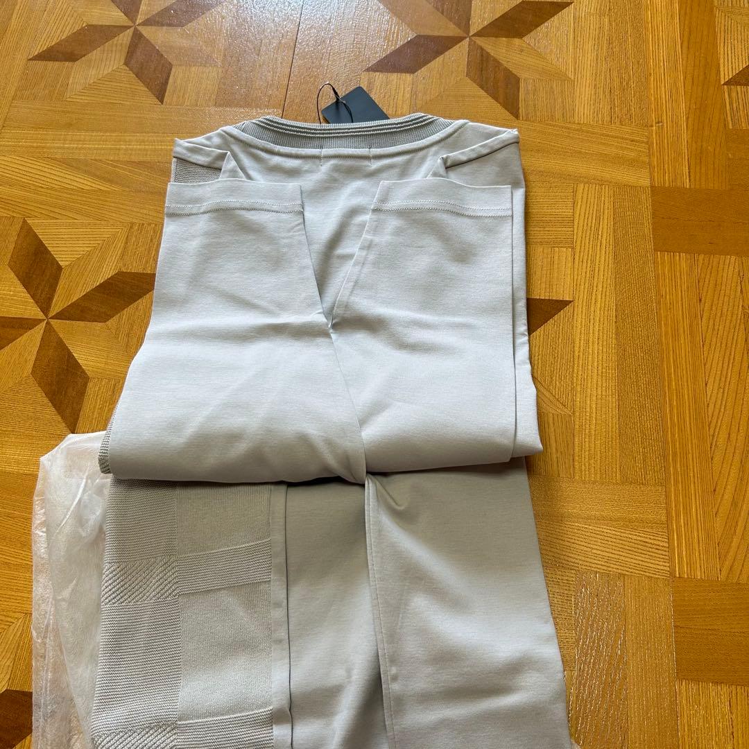 BLACK LABEL CRESTBRIDGE 長袖カットソー L 新品未使用