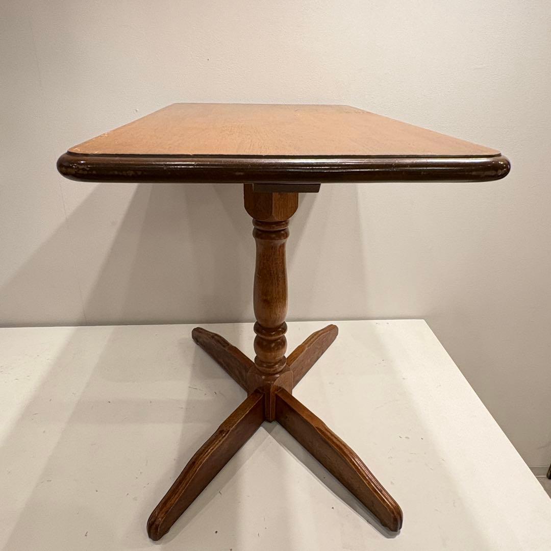 コーヒーテーブル　カフェテーブル　木製テーブル　ダイニングテーブル