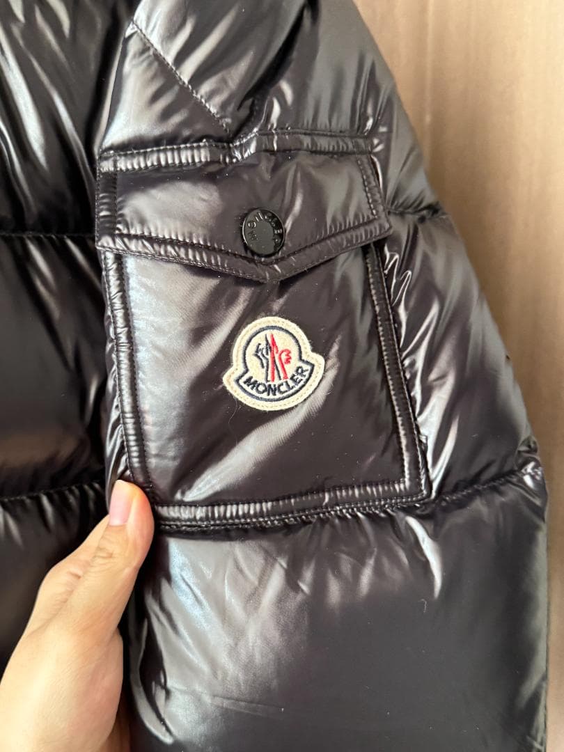 モンクレール Maireショートダウンジャケット