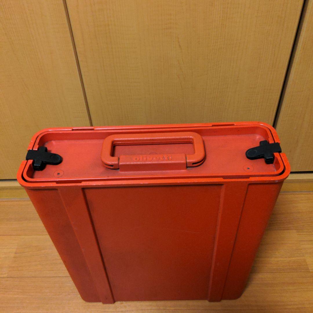 Olivetti valenetime　 タイプライター オリベッティ　b