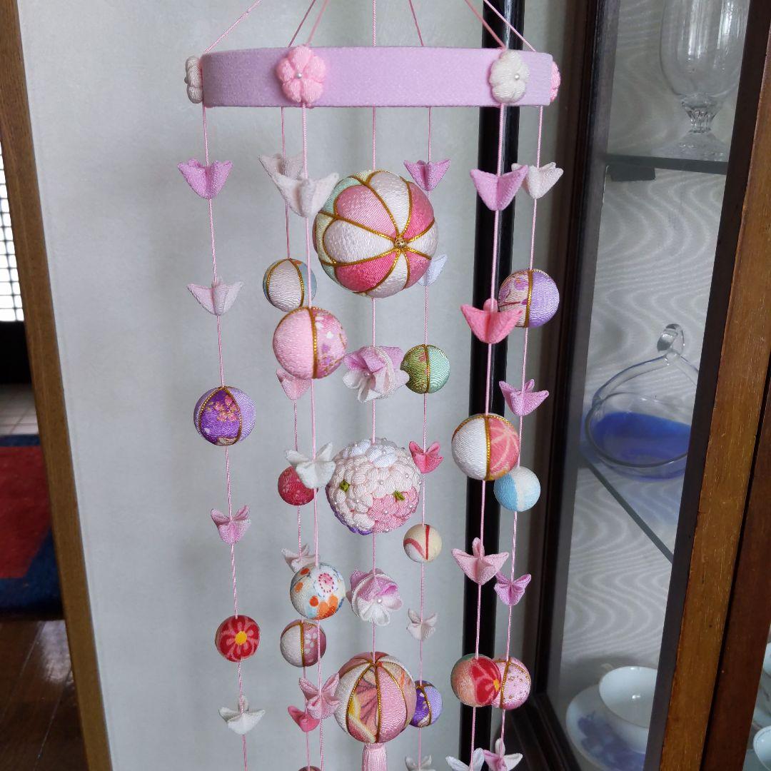 ちりめん細工　お花とまりの下げ飾り(大)　ピンク